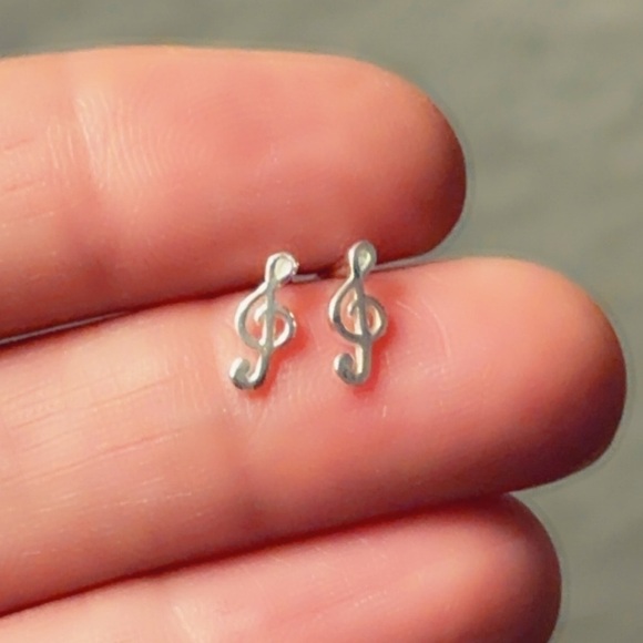 Sterling Silver Treble Clef Tiny Stud Earrings - Picture 7 of 8